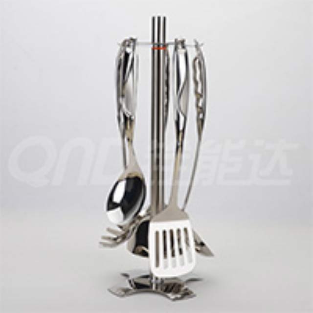 Kitchen utensils rack